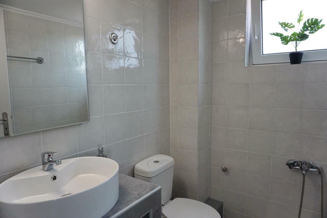 Allseasonsapartment Kalamata Bagian luar foto