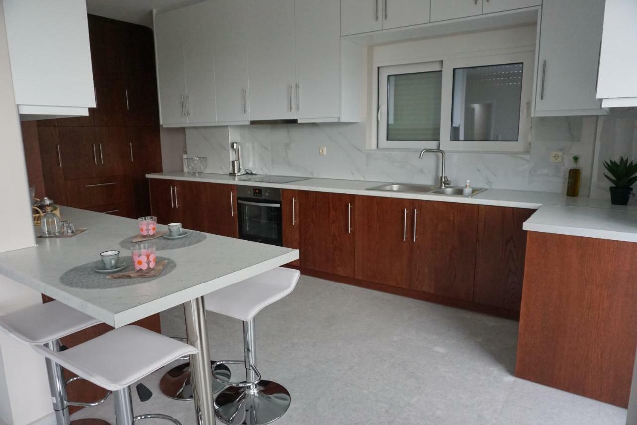 Allseasonsapartment Kalamata Bagian luar foto